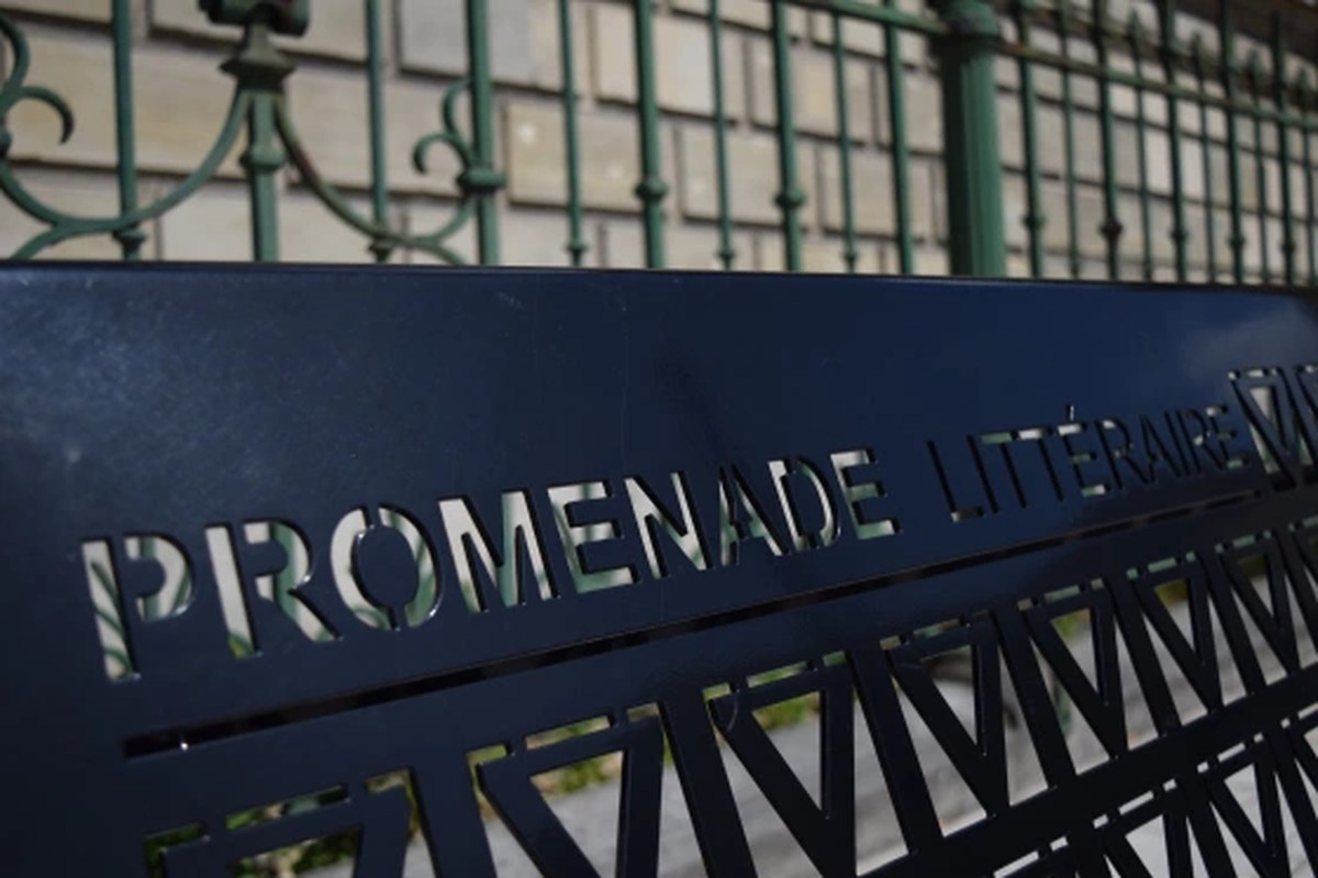 LITERARY LH: A GUIDE TO THE&nbsp;CITY